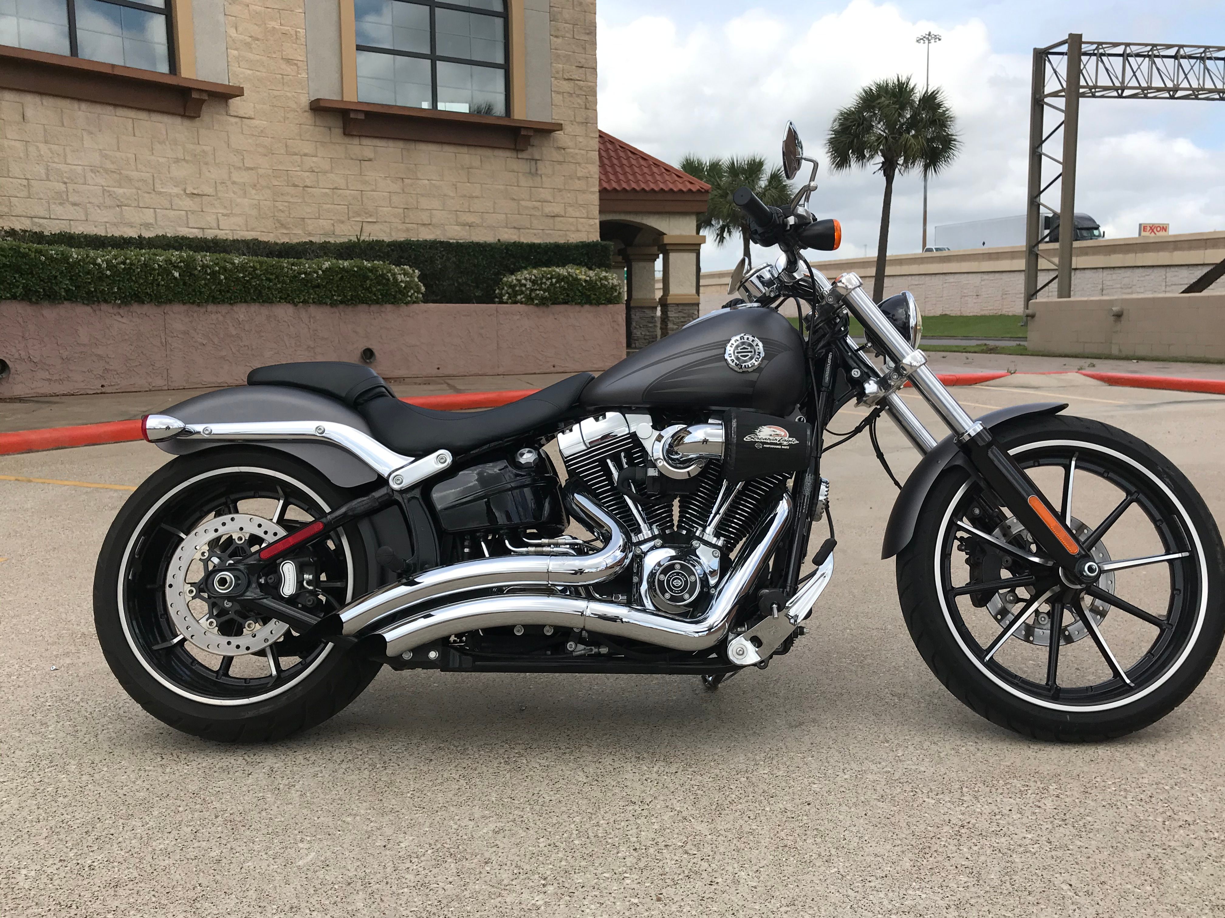 2017 harley breakout for sale