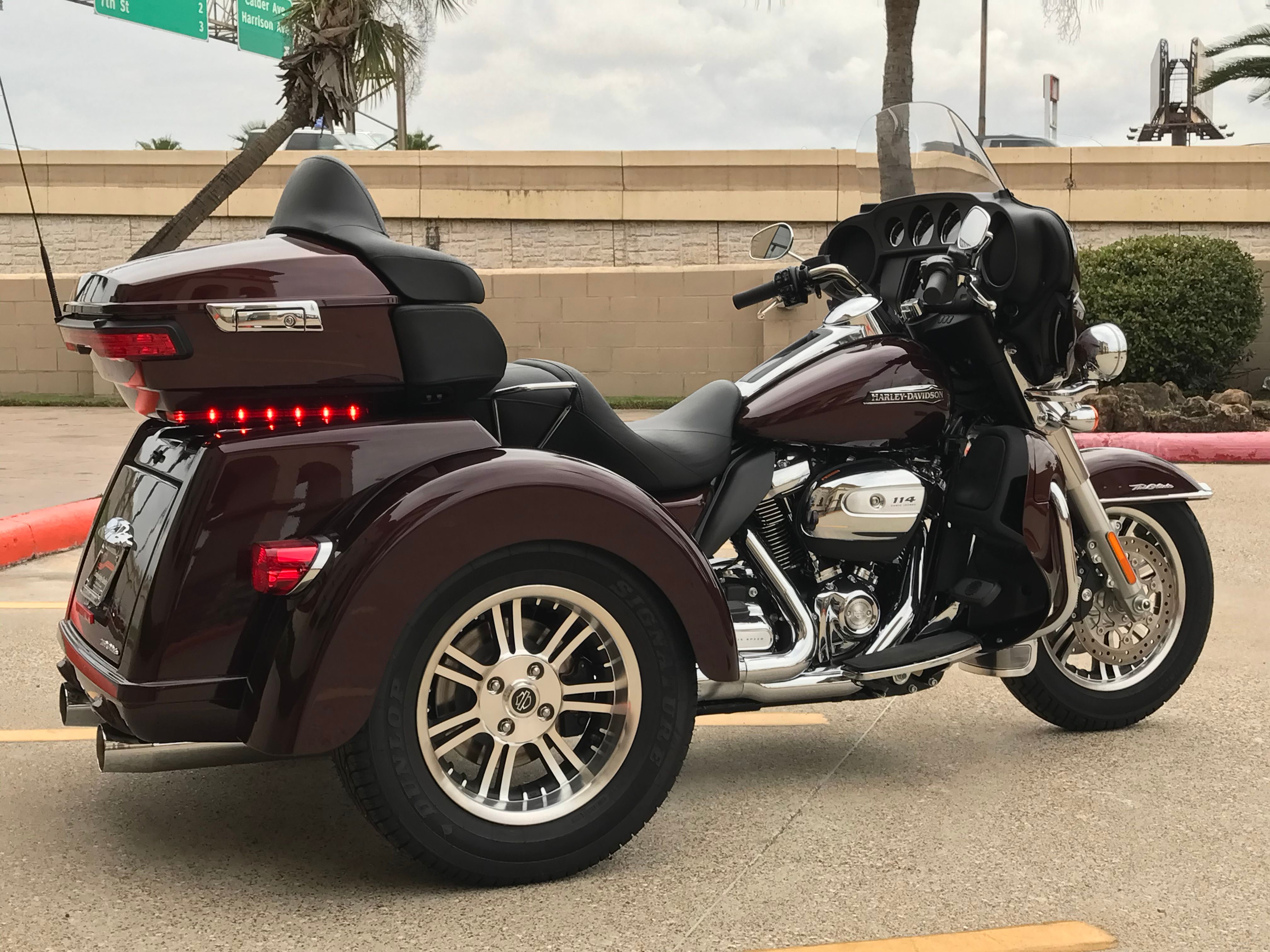 Pre-Owned 2019 Harley-Davidson FLHTCUTG – Trike Tri Glide Ultra Classic