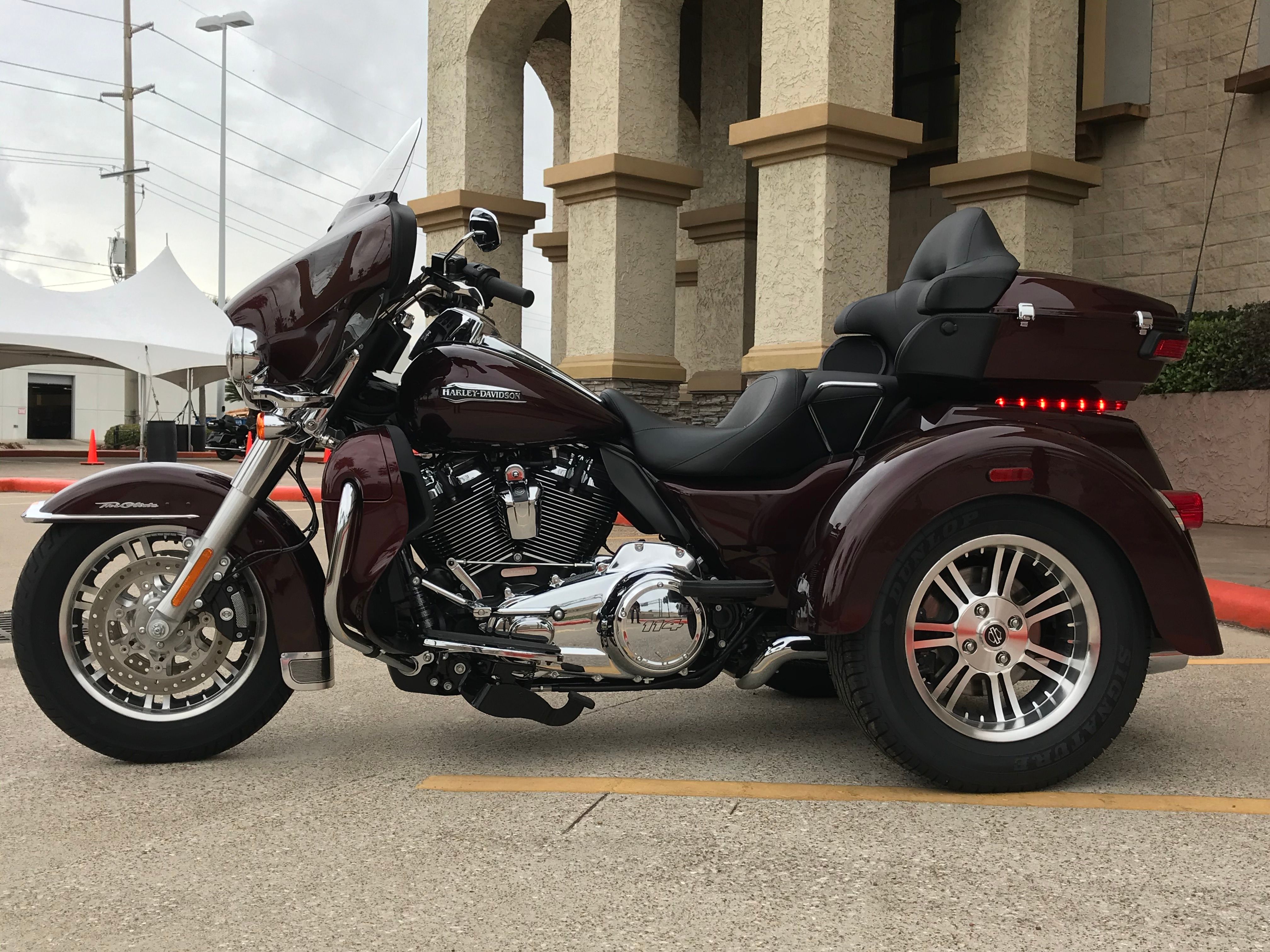 Pre-Owned 2019 Harley-Davidson FLHTCUTG – Trike Tri Glide Ultra Classic