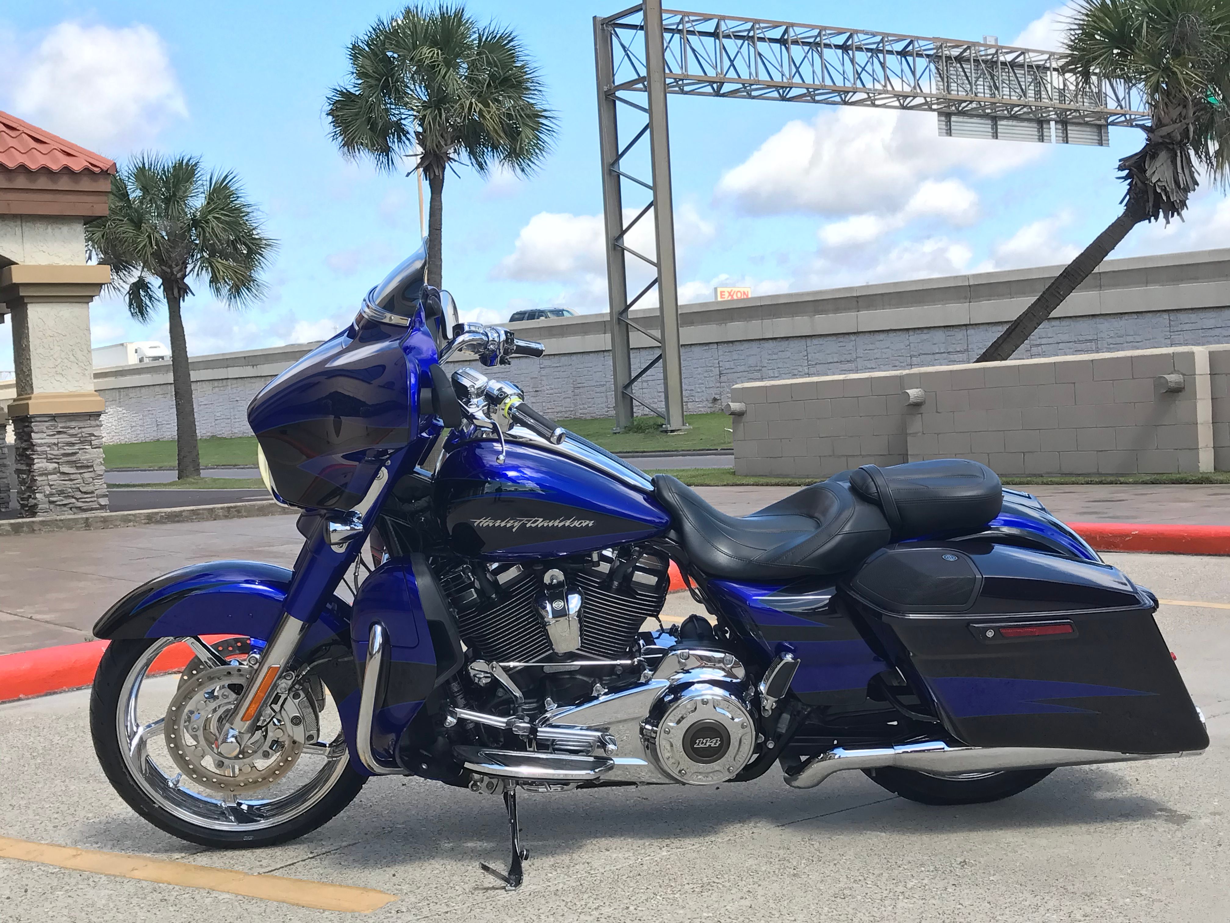 Pre-Owned 2017 Harley-Davidson FLHXSE – CVO CVO Street Glide